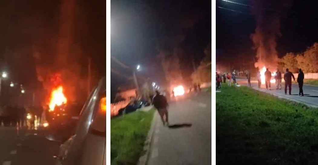 Un autoturism hibrid a fost distrus complet de flacari pe DJ 504 in zona Perii Brosteni Trei persoane au reusit sa se salveze in ultima clipa