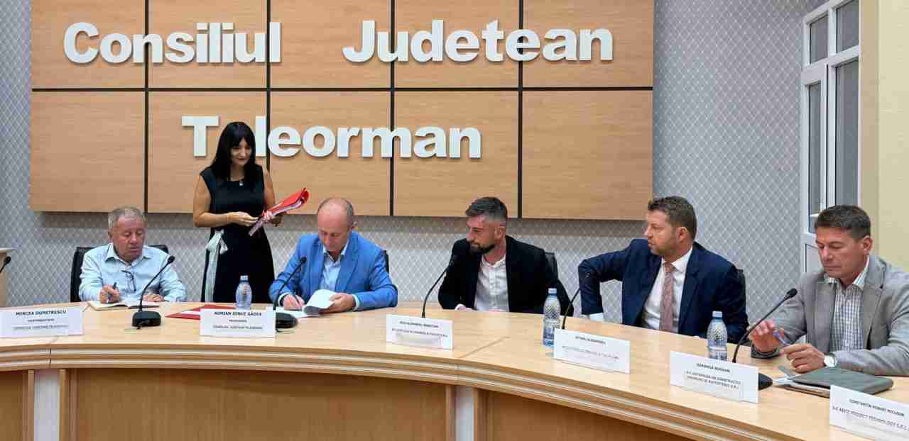 Contract semnat pentru modernizarea DJ 703 Aproape 70 de kilometri de drum vor fi reabilitati in Teleorman