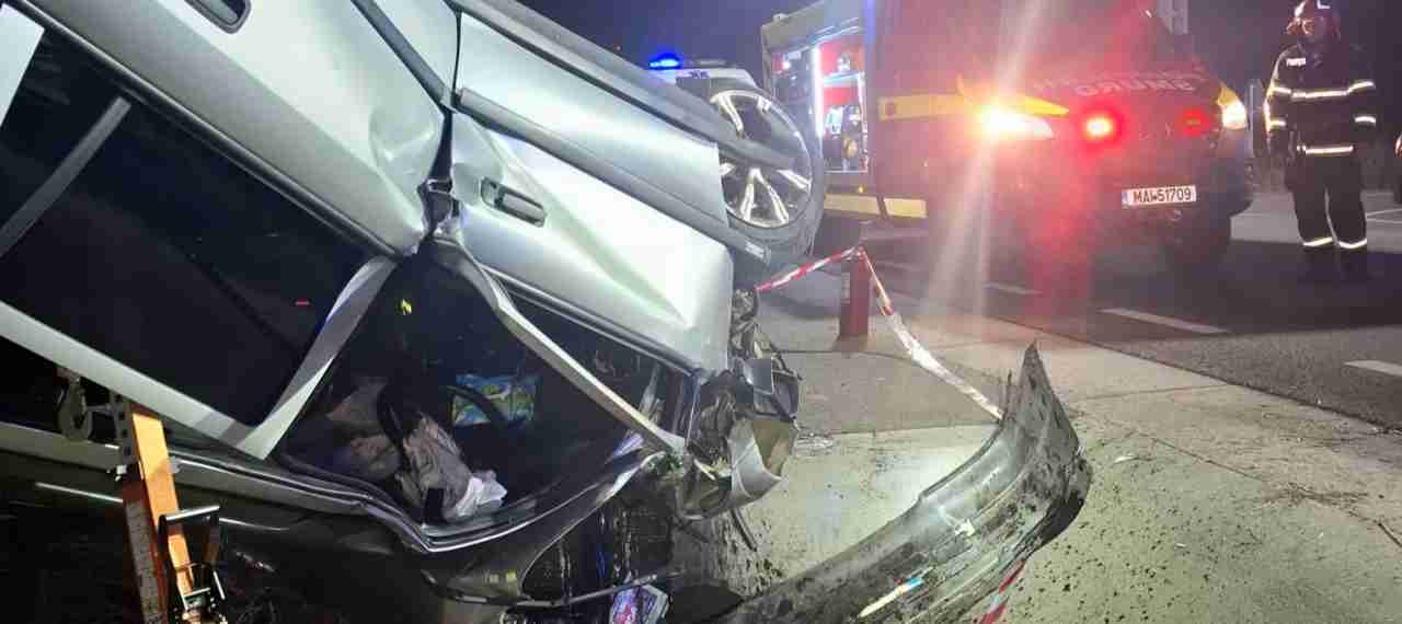 accident mortal pe e70 un barbat de 51 de ani a decedat dupa ce a lovit un cap de pod cu masina