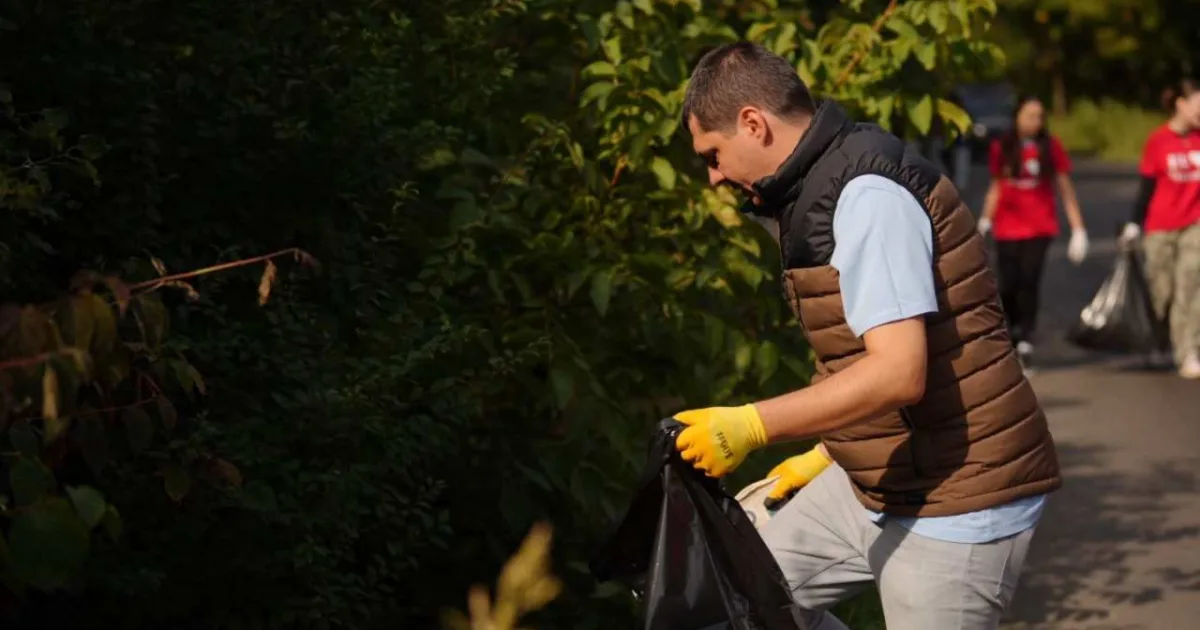 O tonă de deșeuri strânsă de pe centura Alexandriei de Octavian Teodorescu și voluntari